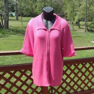 Quacker Factory Full Zip Short Sleeve Hot Pink Ribbed Cardigan Size Large